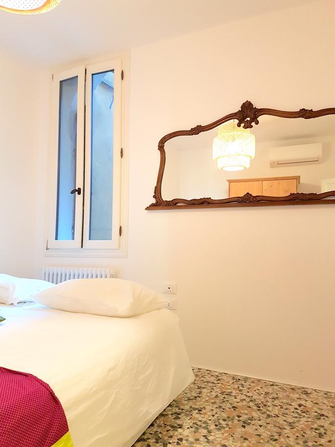 Biennale Giardini Apartment Venice Exterior photo